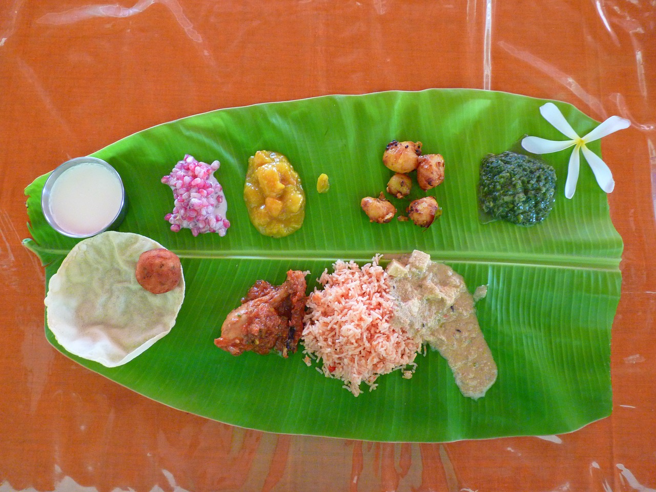 Podstawowe różnice pomiędzy kuchnią tajską a indyjską