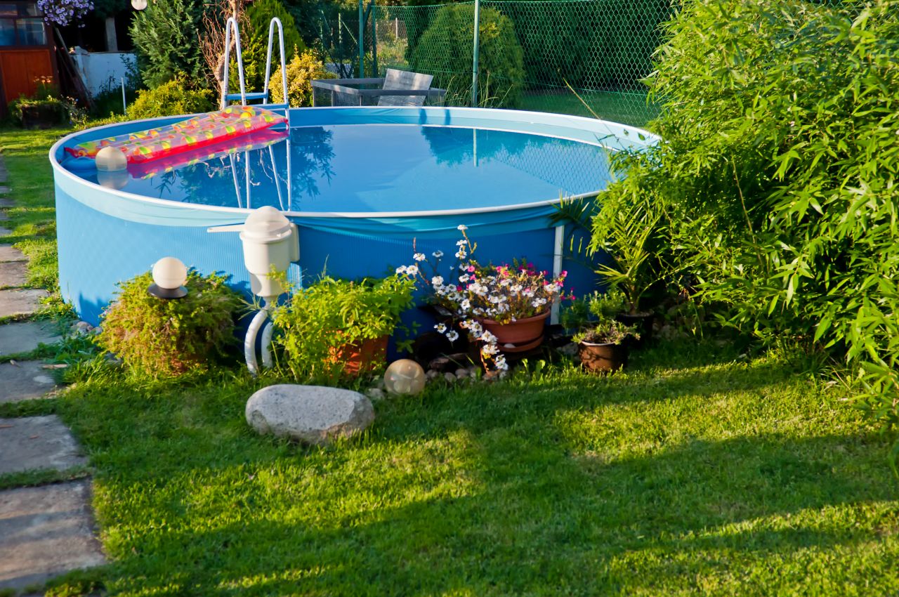 Jak wybrać odpowiedni basen do naszego ogrodu?